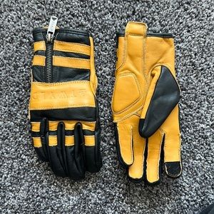 ATWYLD WOMENS MOTORCYCLE GLOVES